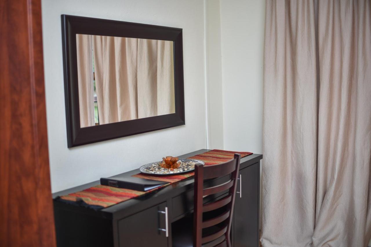 لويس تريشارد Tshedza Guest Lodge المظهر الخارجي الصورة
